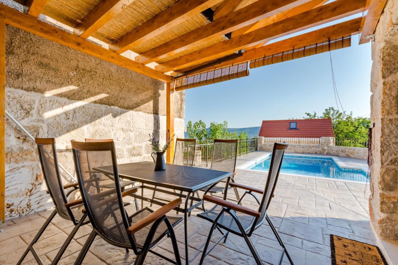 Holiday Home Rustic Kraljici Exterior photo